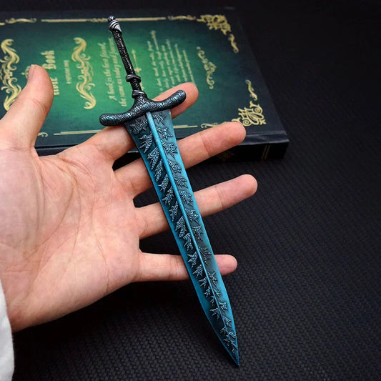 Dark Moon Greatsword